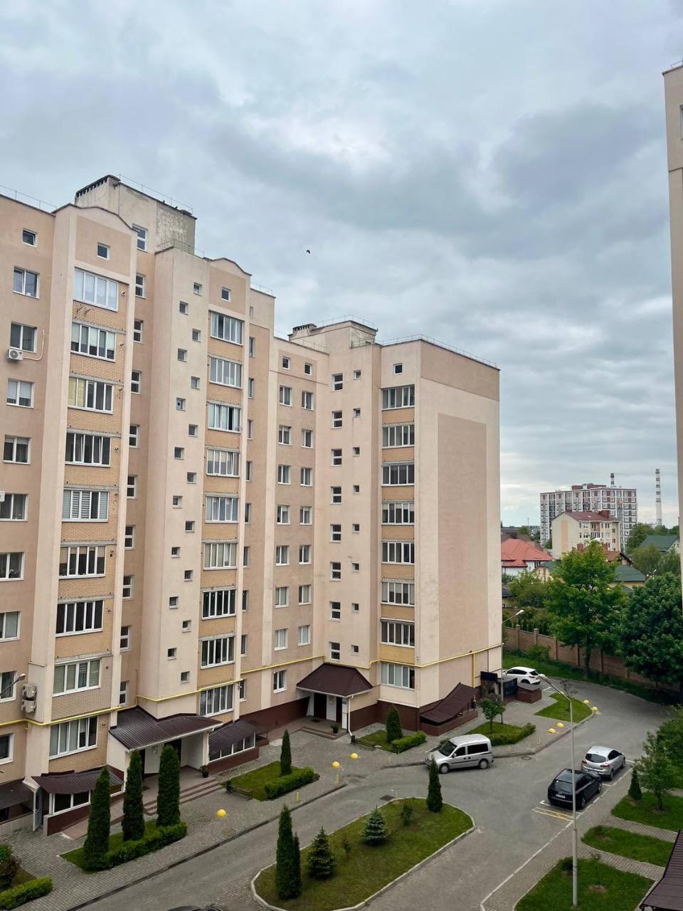 Дво І Одно Кімнатні Апартаменти Новобуд Рн Авторинку Трц Адреналін Сіті Lutsʼk Εξωτερικό φωτογραφία